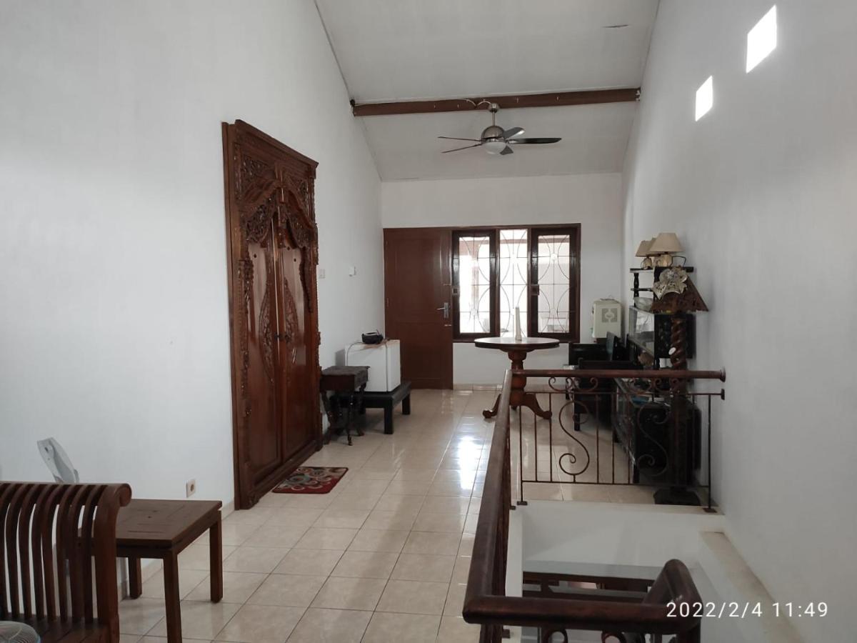 Kelana 2 Nice Homestay 三宝垄 外观 照片